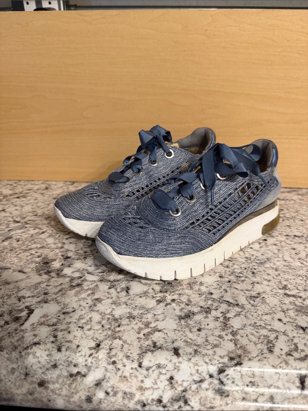 Softwaves Alaina raffia sneaker in denim blue